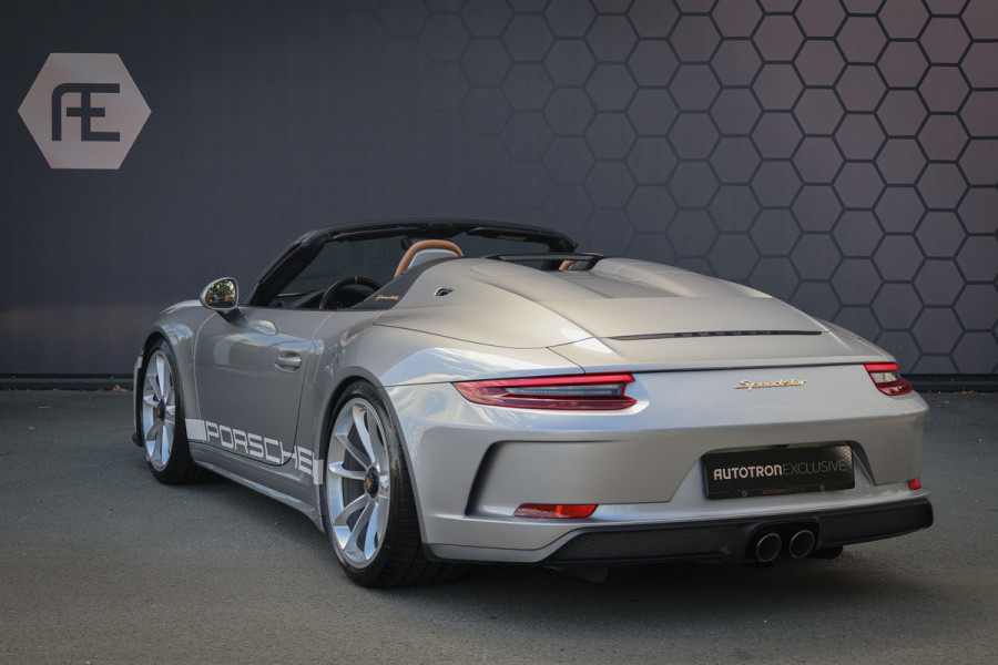 Porsche 911 Speedster 4.0 | VAT REFUNDABLE | HERITAGE PACK | LIFTING | CERAMIC BRAKES | CAMERA | LEATHER AIRVENTS + FULL LEATHER & DASH | SP