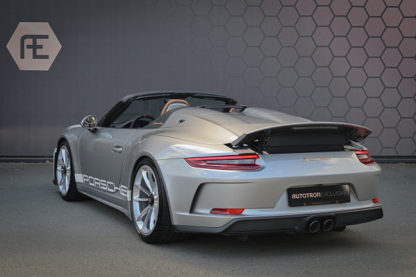 Porsche 911 Speedster 4.0 | VAT REFUNDABLE | HERITAGE PACK | LIFTING | CERAMIC BRAKES | CAMERA | LEATHER AIRVENTS + FULL LEATHER & DASH | SP