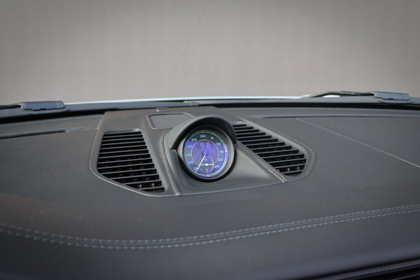 Porsche 911 Speedster 4.0 | VAT REFUNDABLE | HERITAGE PACK | LIFTING | CERAMIC BRAKES | CAMERA | LEATHER AIRVENTS + FULL LEATHER & DASH | SP