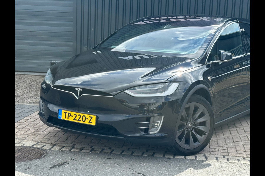 Tesla Model X 75D Base