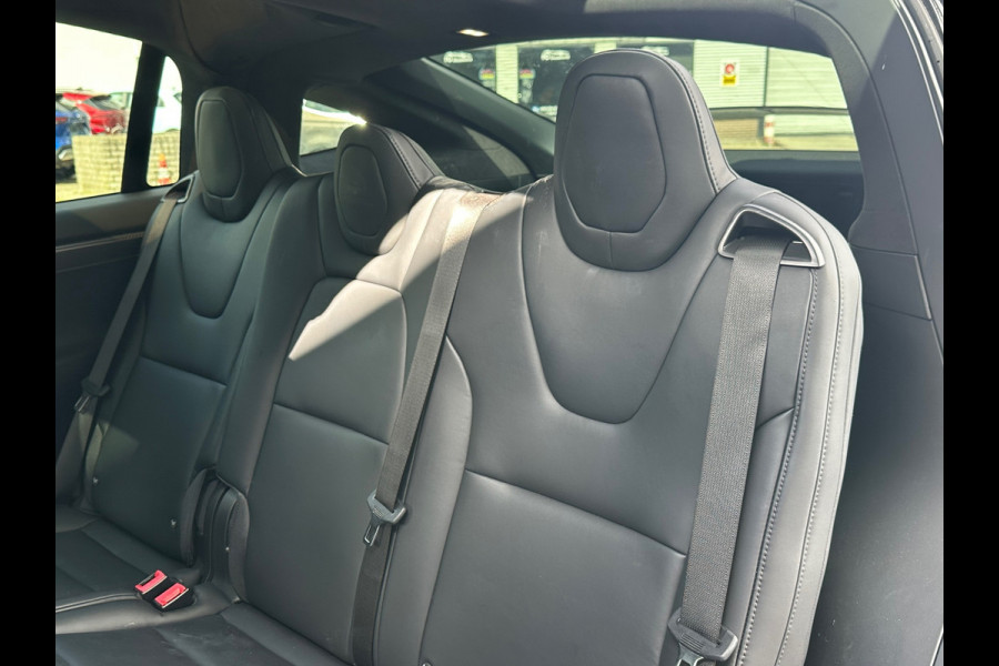 Tesla Model X 75D Base