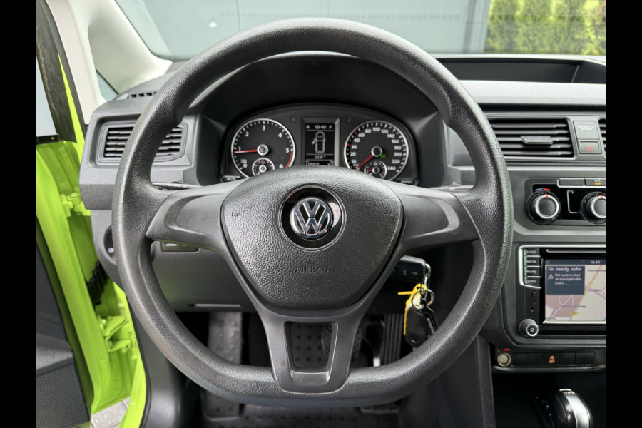 Volkswagen Caddy 2.0 TDI 102 PK / DSG AUTOMAAT / L1H1 / INRICHTING / 1e EIG. / TREKHAAK / CRUISE