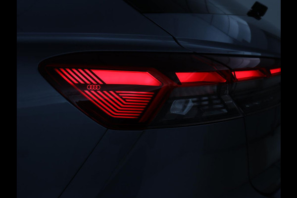 Audi Q4 e-tron 35 Launch edition Advanced 55 kWh | SOH 91% | Carplay | Stoelverwarming| Matrix LED | DAB | Cruise control | Parkeerhulp | Virtual cockpit | Navigatie