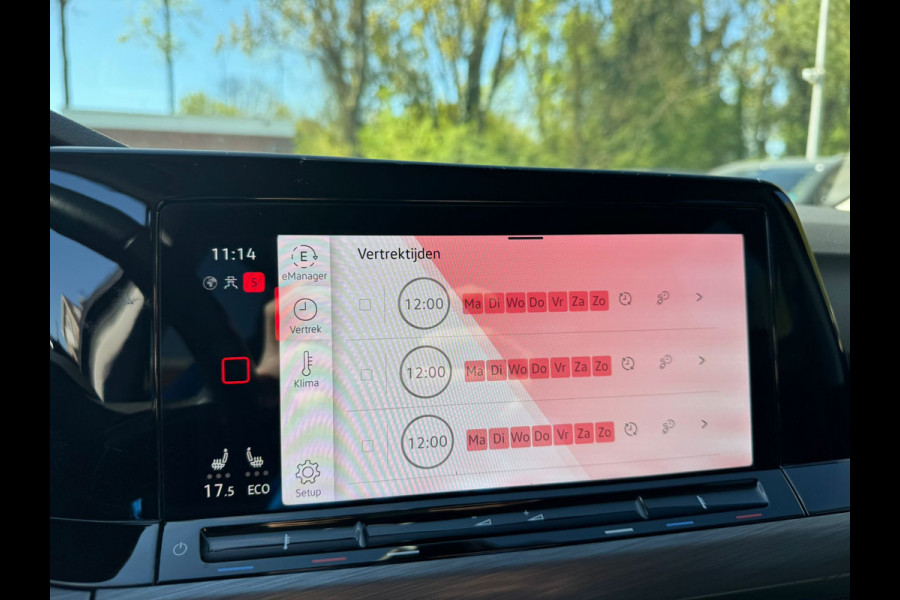Volkswagen Golf eHybrid PHEV 204PK DSG STYLE CAMERA/NAVI/SFEERVERL. PLUG-IN HYBRIDE