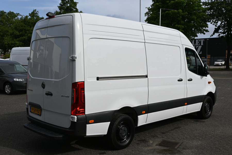 Mercedes-Benz Sprinter 317 CDI L2H2 Pro LED verlichting, Geveerde stoel, Etc.