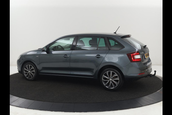 Škoda Rapid Spaceback 1.0 TSI Greentech Drive | Stoelverwarming | Carplay | Trekhaak | Climate control | Parkeerhulp | Navigatie | Cruise control | Bluetooth | Lichtmetalen velgen