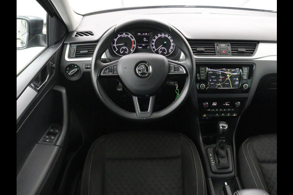 Škoda Rapid Spaceback 1.0 TSI Greentech Drive | Stoelverwarming | Carplay | Trekhaak | Climate control | Parkeerhulp | Navigatie | Cruise control | Bluetooth | Lichtmetalen velgen