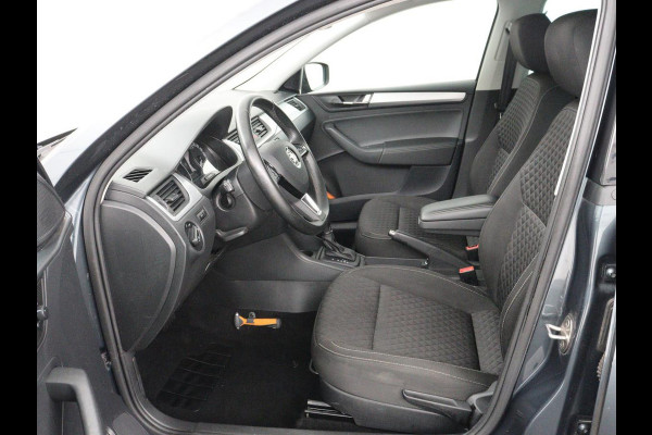 Škoda Rapid Spaceback 1.0 TSI Greentech Drive | Stoelverwarming | Carplay | Trekhaak | Climate control | Parkeerhulp | Navigatie | Cruise control | Bluetooth | Lichtmetalen velgen