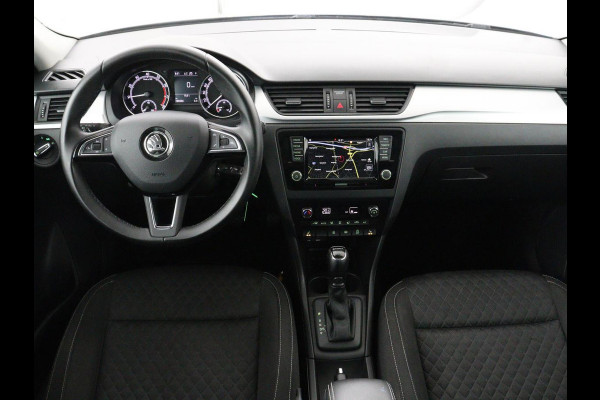 Škoda Rapid Spaceback 1.0 TSI Greentech Drive | Stoelverwarming | Carplay | Trekhaak | Climate control | Parkeerhulp | Navigatie | Cruise control | Bluetooth | Lichtmetalen velgen