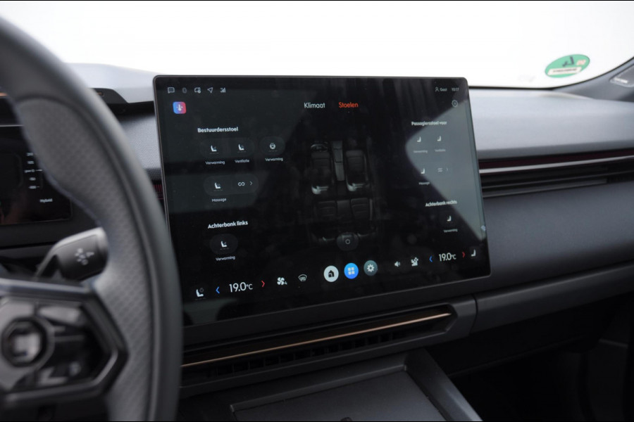 Lynk & Co 08 350PK Automaat More / Stoelventilatie / Massage / Adaptieve cruise control / Panoramadak / Stoelverwarming / Harman Kardon audio / Apple carplay / Parkeersensoren met 360 camera / Elektrische stoelen / BLIS