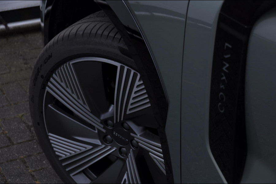 Lynk & Co 08 350PK Automaat More / Stoelventilatie / Massage / Adaptieve cruise control / Panoramadak / Stoelverwarming / Harman Kardon audio / Apple carplay / Parkeersensoren met 360 camera / Elektrische stoelen / BLIS
