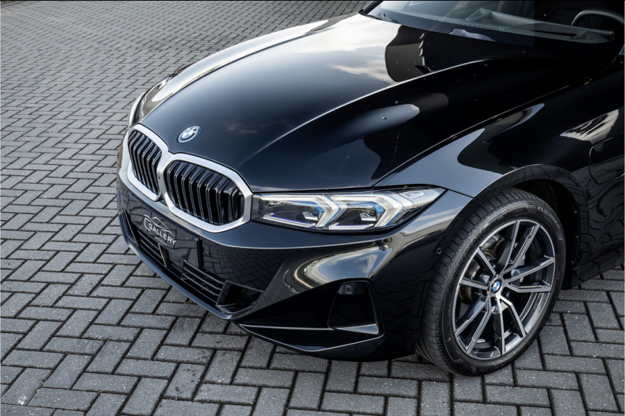 BMW 3 Serie Touring 330e xDrive - Elek. Trekhaak | 360 Camera | ACC