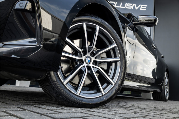 BMW 3 Serie Touring 330e xDrive - Elek. Trekhaak | 360 Camera | ACC