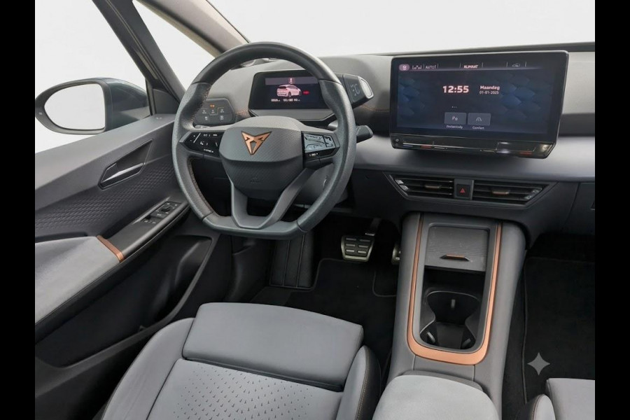 CUPRA Born Performance One 62 kWh 204pk | Navigatie | Elektrisch verstelbare voortoelen | Parkeercamera |