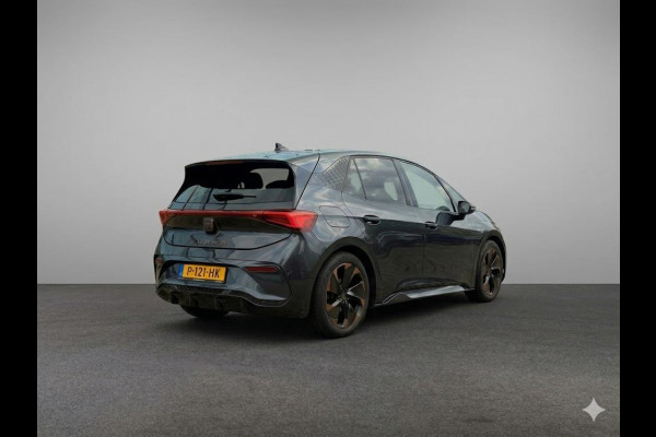 CUPRA Born Performance One 62 kWh 204pk | Navigatie | Elektrisch verstelbare voortoelen | Parkeercamera |