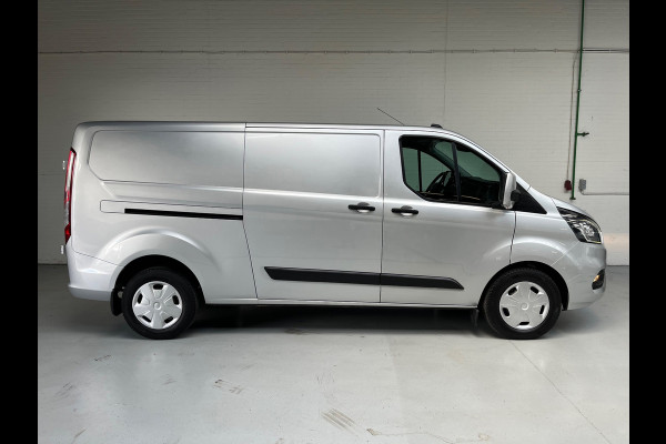 Ford Transit Custom Automaat 300 2.0 TDCI 130pk L2H1 Limited 3persoons, Airco, Navigatie, Trekhaak, Metallic lak, RIJKLAARPRIJS