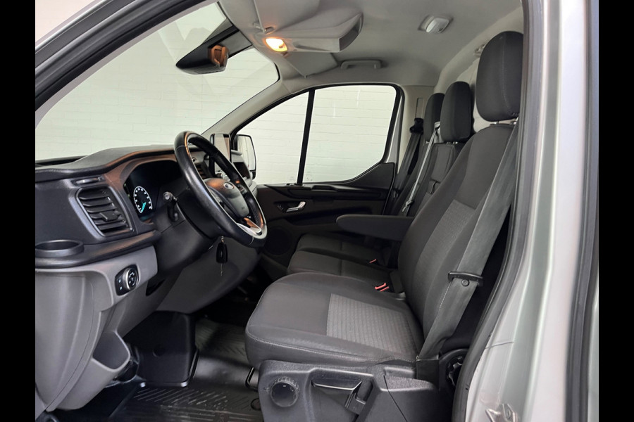 Ford Transit Custom Automaat 300 2.0 TDCI 130pk L2H1 Limited 3persoons, Airco, Navigatie, Trekhaak, Metallic lak, RIJKLAARPRIJS