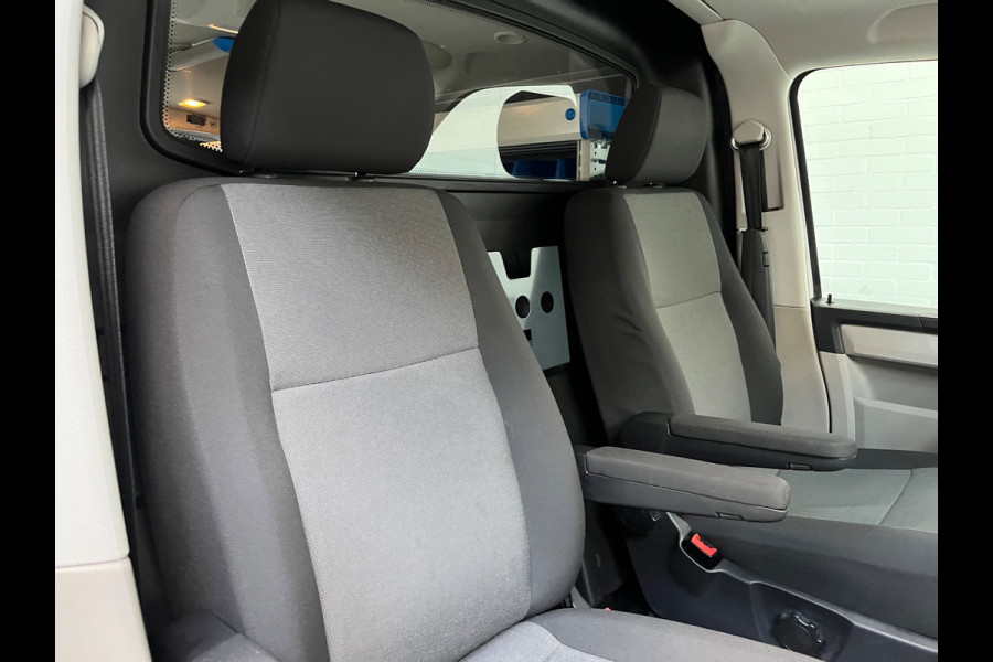 Volkswagen Transporter Servicewagen 2.0 TDI 100pk euro6 L1H1 Highline, Victron V230 omvormer, Sortimo inrichting, RIJKLAARPRIJS