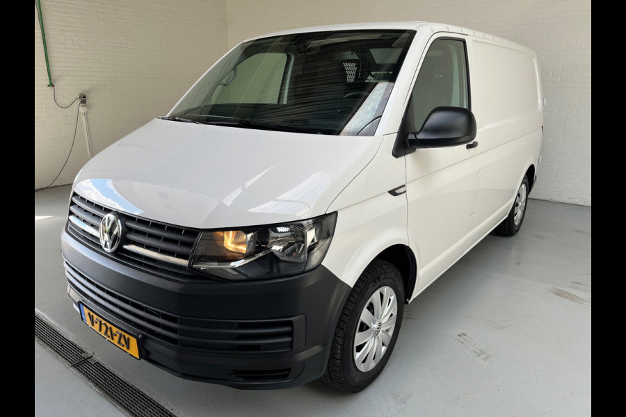 Volkswagen Transporter Servicewagen 2.0 TDI 100pk euro6 L1H1 Highline, Victron V230 omvormer, Sortimo inrichting, RIJKLAARPRIJS