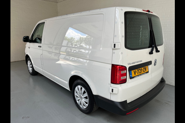 Volkswagen Transporter Servicewagen 2.0 TDI 100pk euro6 L1H1 Highline, Victron V230 omvormer, Sortimo inrichting, RIJKLAARPRIJS