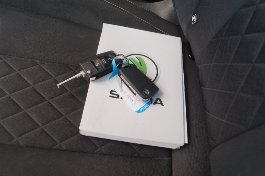 Škoda SCALA 1.0 TSI 110pk DSG Sport Business -PANO-LED-ECC-
