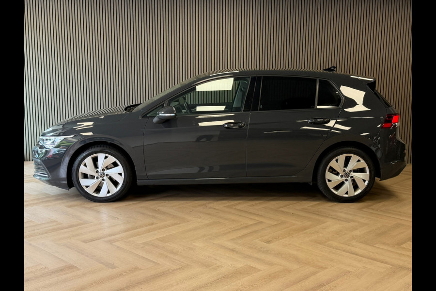 Volkswagen Golf 1.0 TSI Life Business CLIMA PDC CRUISE STOELVERWARMING BLUETOOTH APPLE CARPLAY USB KEYLESS-GO