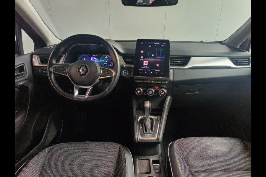 Renault Captur 1.6 E-Tech Plug-in Hybrid 160 Intens Rijklaar + 12 maanden Bovag-garantie Henk Jongen Auto's in Helmond,  al 50 jaar service zoals 't hoort!