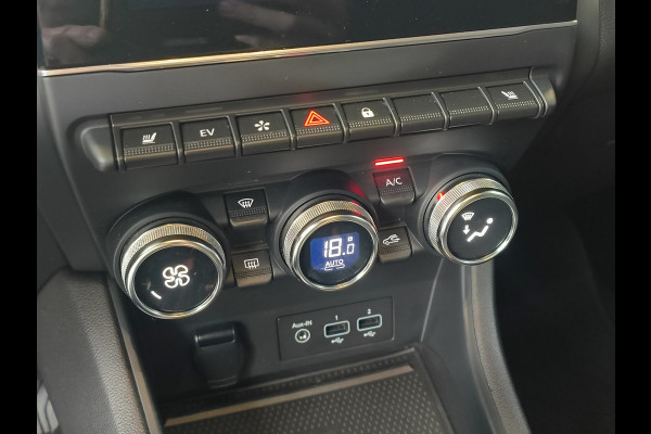 Renault Captur 1.6 E-Tech Plug-in Hybrid 160 Intens Rijklaar + 12 maanden Bovag-garantie Henk Jongen Auto's in Helmond,  al 50 jaar service zoals 't hoort!