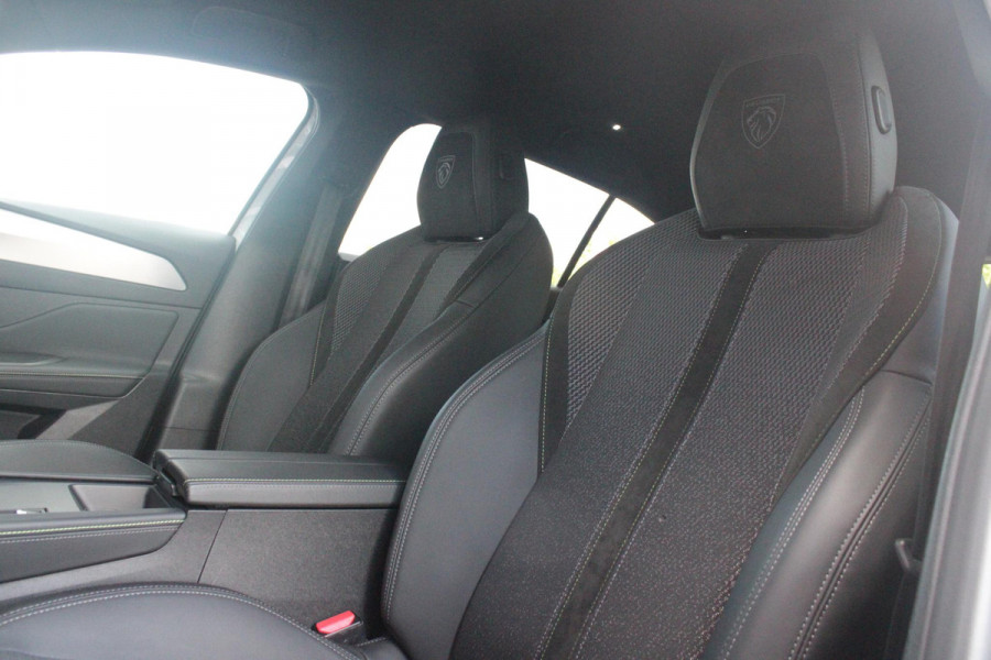 Peugeot 408 1.2 Hybrid 145PK AUTOMAAT GT | 360° CAMERA | DODEHOEK DETECTIE | KEYLESS ENTRY/START | ADAPTIVE CRUISE CONTROL | NAVIGATIE | DRAADLOZE APPLE CARPLAY/ANDROID AUTO | PARKEERSENSOREN VOOR + ACHTER | LED MATRIX KOPLAMPEN | 19" LICHTMETALEN VELGEN | ELEKTRISCH BEDIENBARE ACHTERKLEP | CLIMATE CONTROL | STUUR VERWARMING |