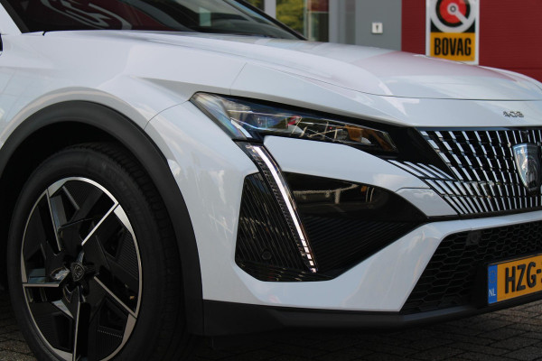 Peugeot 408 1.2 Hybrid 145PK AUTOMAAT GT | 360° CAMERA | DODEHOEK DETECTIE | KEYLESS ENTRY/START | ADAPTIVE CRUISE CONTROL | NAVIGATIE | DRAADLOZE APPLE CARPLAY/ANDROID AUTO | PARKEERSENSOREN VOOR + ACHTER | LED MATRIX KOPLAMPEN | 19" LICHTMETALEN VELGEN | ELEKTRISCH BEDIENBARE ACHTERKLEP | CLIMATE CONTROL | STUUR VERWARMING |