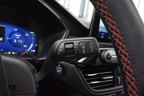 Ford Kuga 2.5 PHEV ST-Line | Pano | Apple Carplay | Stoelverwarming
