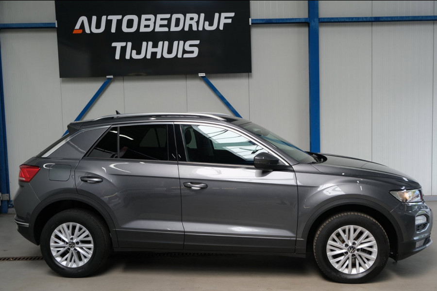 Volkswagen T-Roc 1.0 TSI Style - N.A.P. Airco, Cruise, Navi, PDC, Carplay.