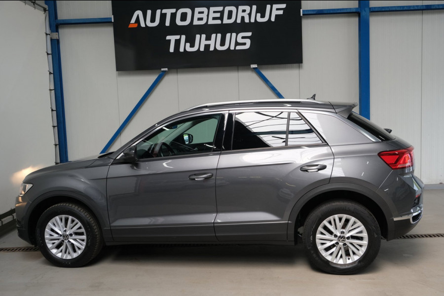 Volkswagen T-Roc 1.0 TSI Style - N.A.P. Airco, Cruise, Navi, PDC, Carplay.