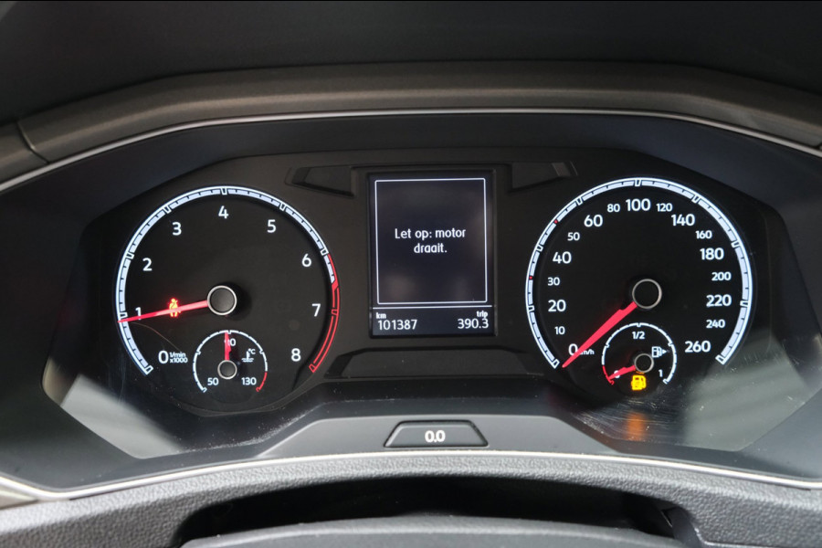 Volkswagen T-Roc 1.0 TSI Style - N.A.P. Airco, Cruise, Navi, PDC, Carplay.