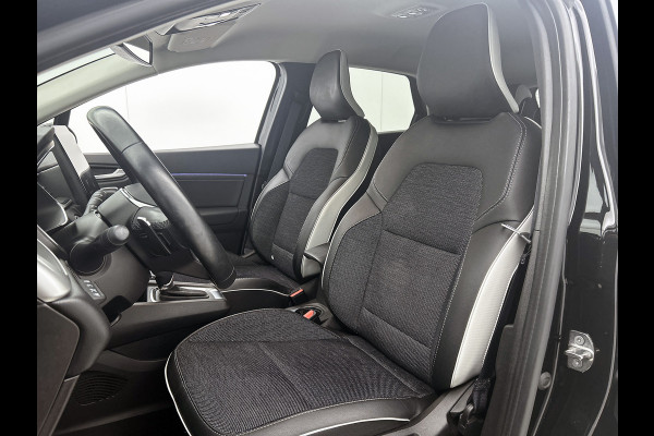 Renault Captur 160PK Intens Hybrid mild | CAMERA | NAVI GROOT | ADAPTIVE CRUISE | BOSE