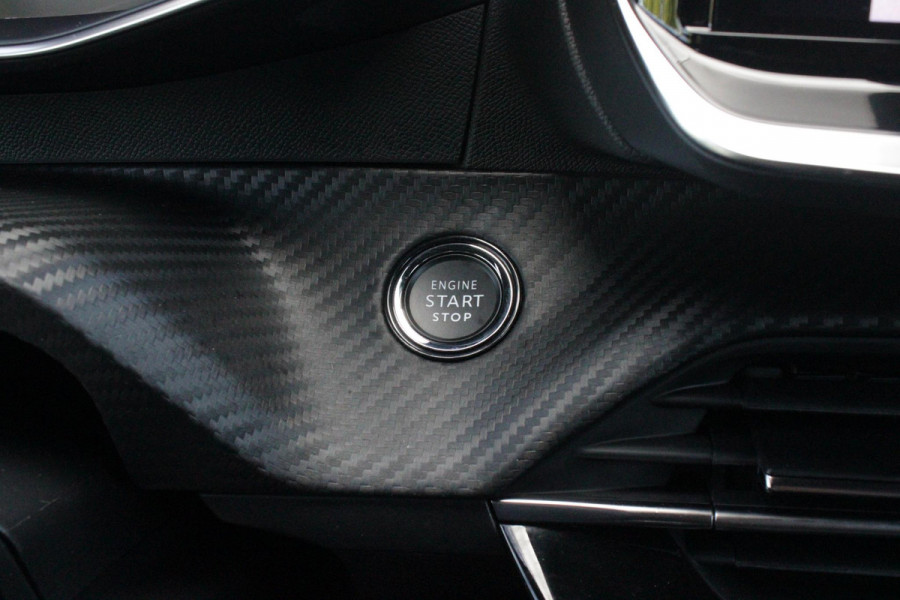 Peugeot 208 1.2 Hybrid 145PK AUTOMAAT GT | NAVIGATIE | DRAADLOZE APPLE CARPLAY/ANDROID AUTO | CAMERA VOOR + ACHTER | FULL LED KOPLAMPEN | LICHTMETALEN VELGEN 17" | DODEHOEK DETECTIE | DRAADLOZE TELEFOONLADER | KEYLESS ENTRY/START | DAB+ RADIO | ADAPTIVE CRUISE CONTROL | CLIMATE CONTROL |