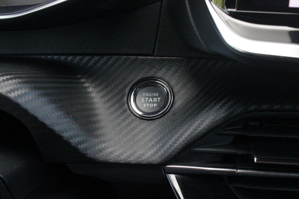 Peugeot 208 1.2 Hybrid 145PK AUTOMAAT GT | NAVIGATIE | DRAADLOZE APPLE CARPLAY/ANDROID AUTO | CAMERA VOOR + ACHTER | FULL LED KOPLAMPEN | LICHTMETALEN VELGEN 17" | DODEHOEK DETECTIE | DRAADLOZE TELEFOONLADER | KEYLESS ENTRY/START | DAB+ RADIO | ADAPTIVE CRUISE CONTROL | CLIMATE CONTROL |