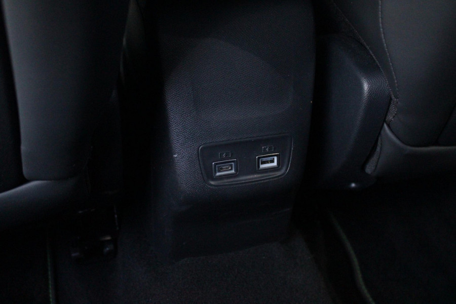 Peugeot 208 1.2 Hybrid 145PK AUTOMAAT GT | NAVIGATIE | DRAADLOZE APPLE CARPLAY/ANDROID AUTO | CAMERA VOOR + ACHTER | FULL LED KOPLAMPEN | LICHTMETALEN VELGEN 17" | DODEHOEK DETECTIE | DRAADLOZE TELEFOONLADER | KEYLESS ENTRY/START | DAB+ RADIO | ADAPTIVE CRUISE CONTROL | CLIMATE CONTROL |