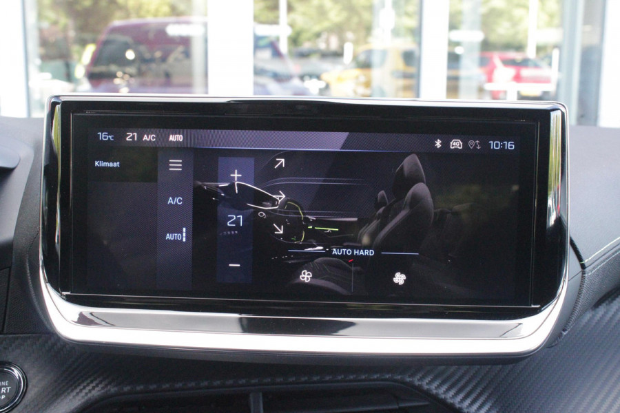 Peugeot 208 1.2 Hybrid 145PK AUTOMAAT GT | NAVIGATIE | DRAADLOZE APPLE CARPLAY/ANDROID AUTO | CAMERA VOOR + ACHTER | FULL LED KOPLAMPEN | LICHTMETALEN VELGEN 17" | DODEHOEK DETECTIE | DRAADLOZE TELEFOONLADER | KEYLESS ENTRY/START | DAB+ RADIO | ADAPTIVE CRUISE CONTROL | CLIMATE CONTROL |