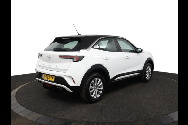 Opel Mokka 1.2 Turbo Business Elegance - Automaat - All season banden - Achteruitrijcamera - Trekhaak - 12 Maand Bovag Garantie - Virena zekerheidspakket €895,-