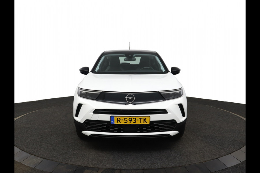 Opel Mokka 1.2 Turbo Business Elegance - Automaat - All season banden - Achteruitrijcamera - Trekhaak - 12 Maand Bovag Garantie - Virena zekerheidspakket €895,-