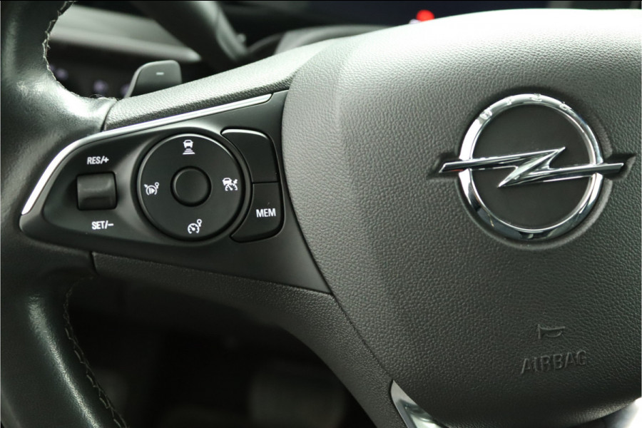 Opel Mokka 1.2 Turbo Business Elegance - Automaat - All season banden - Achteruitrijcamera - Trekhaak - 12 Maand Bovag Garantie - Virena zekerheidspakket €895,-
