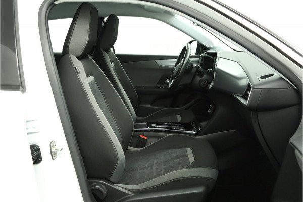 Opel Mokka 1.2 Turbo Business Elegance - Automaat - All season banden - Achteruitrijcamera - Trekhaak - 12 Maand Bovag Garantie - Virena zekerheidspakket €895,-