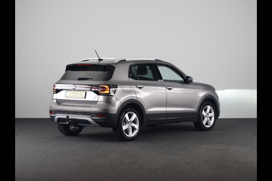 Volkswagen T-Cross 1.0 TSI Style 115 PK | Trekhaak | Digitaal dashboard | Stoelverwarming | Navigatie via app