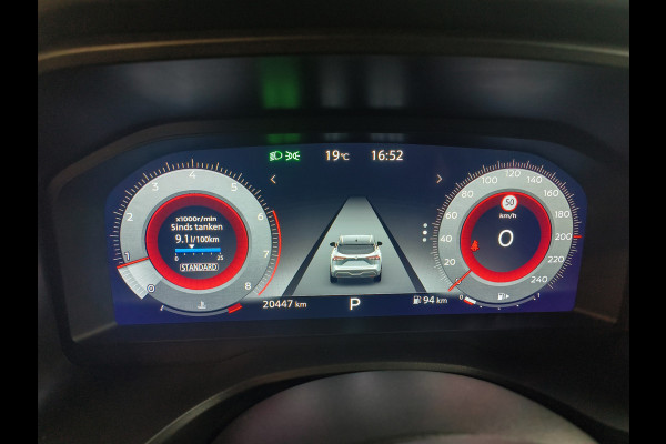 Nissan QASHQAI 1.3 MHEV Xtronic N-Connecta Rijklaar + 12 maanden Bovag-garantie Henk Jongen Auto's in Helmond,  al 50 jaar service zoals 't hoort!