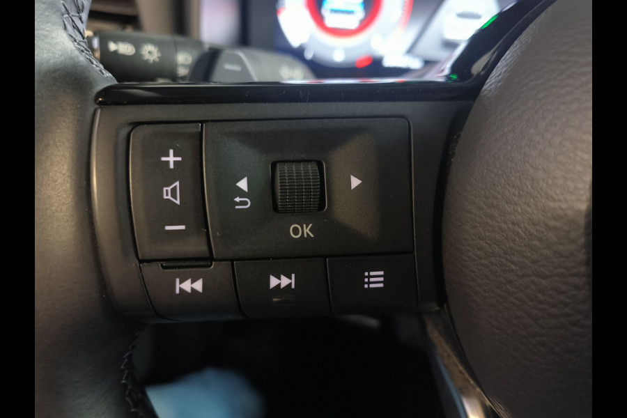 Nissan QASHQAI 1.3 MHEV Xtronic N-Connecta Rijklaar + 12 maanden Bovag-garantie Henk Jongen Auto's in Helmond,  al 50 jaar service zoals 't hoort!