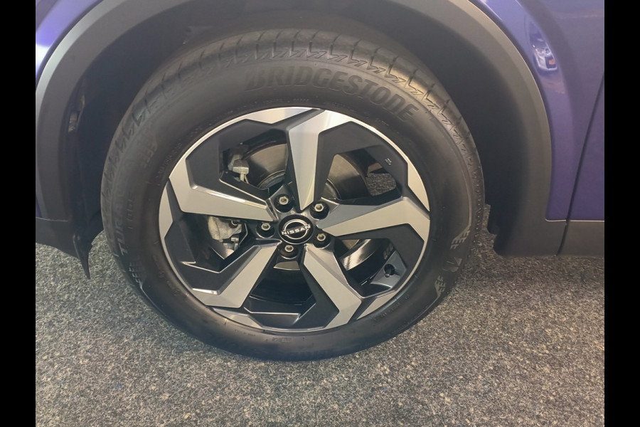 Nissan QASHQAI 1.3 MHEV Xtronic N-Connecta Rijklaar + 12 maanden Bovag-garantie Henk Jongen Auto's in Helmond,  al 50 jaar service zoals 't hoort!