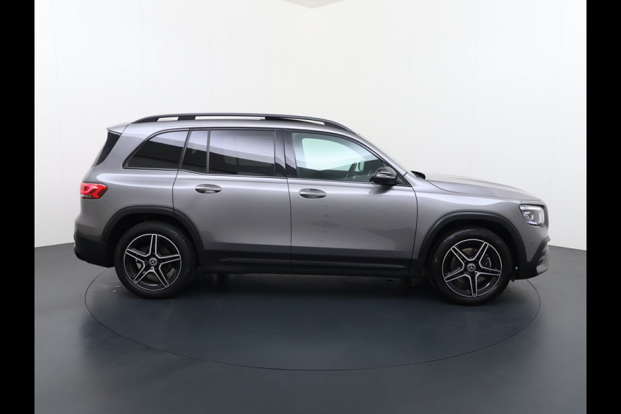Mercedes-Benz Glb 200 AMG line | Pano Trekhaak Memory Multibeam Night Sound