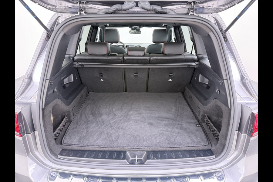 Mercedes-Benz Glb 200 AMG line | Pano Trekhaak Memory Multibeam Night Sound