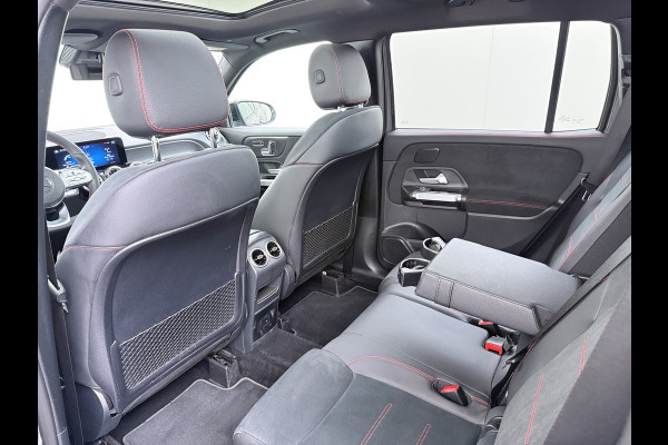 Mercedes-Benz Glb 200 AMG line | Pano Trekhaak Memory Multibeam Night Sound